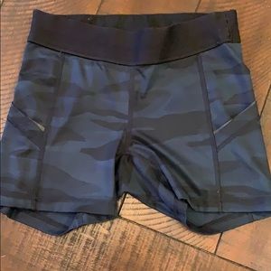 Navy/black lululemon  shorts